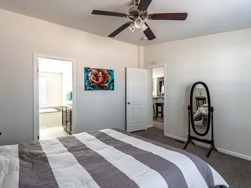 Vogue II bedroom