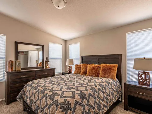 Canyon Lake 24563P bedroom
